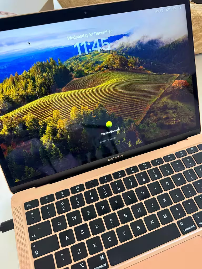 Used MacBook Air M1 Pre-Owned by 1 Owner| Fully Tested | DXB Gadgets UAE DXB Gadgets